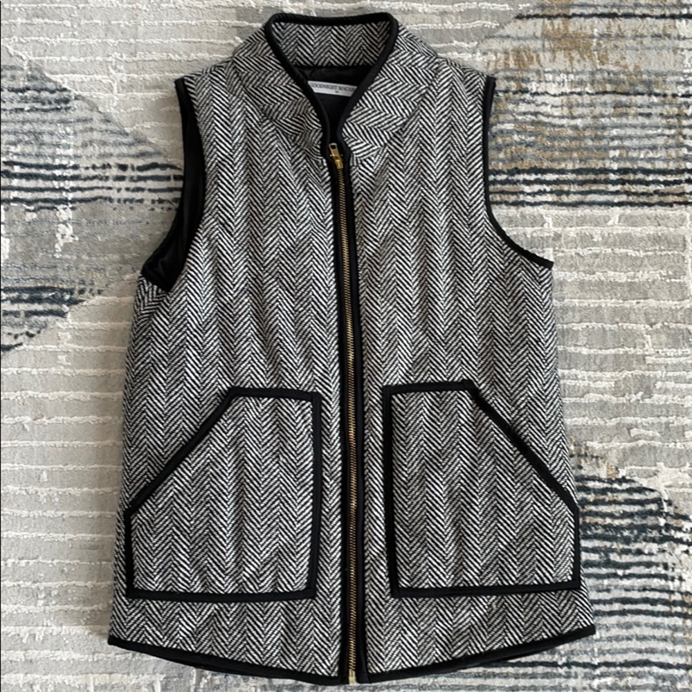 NWOT Quilted, Houndstooth Puffer Vest